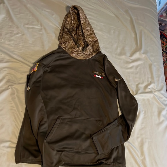 Nike Tops Salute To Service Patriots Hoodie Poshmark